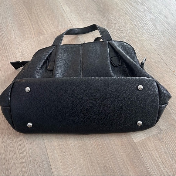 Blush black leather handbag with paisley print interior - Picture 10 of 12